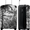NoBoringSuitcases.com® Koffer - Jungle - Palmboom - Vintage - Zwart Wit - Past Binnen 55x40x20 Cm En 55x35x25 Cm - Handbagage - Trolley - Fotokoffer - Cabin Size - Print 1 NoBoringSuitcases.com® Koffer - Jungle - Palmboom - Vintage - Zwart Wit - Past Binnen 55x40x20 Cm En 55x35x25 Cm - Handbagage - Trolley - Fotokoffer - Cabin Size - Print -Bagage Kortingen Winkel 1000x1200 3