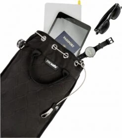 Pacsafe Travelsafe 5L GII-Anti Diefstal Portable Safe-5 L-Zwart (Black) 9 Pacsafe Travelsafe 5L GII-Anti Diefstal Portable Safe-5 L-Zwart (Black) -Bagage Kortingen Winkel 1062x1200 3