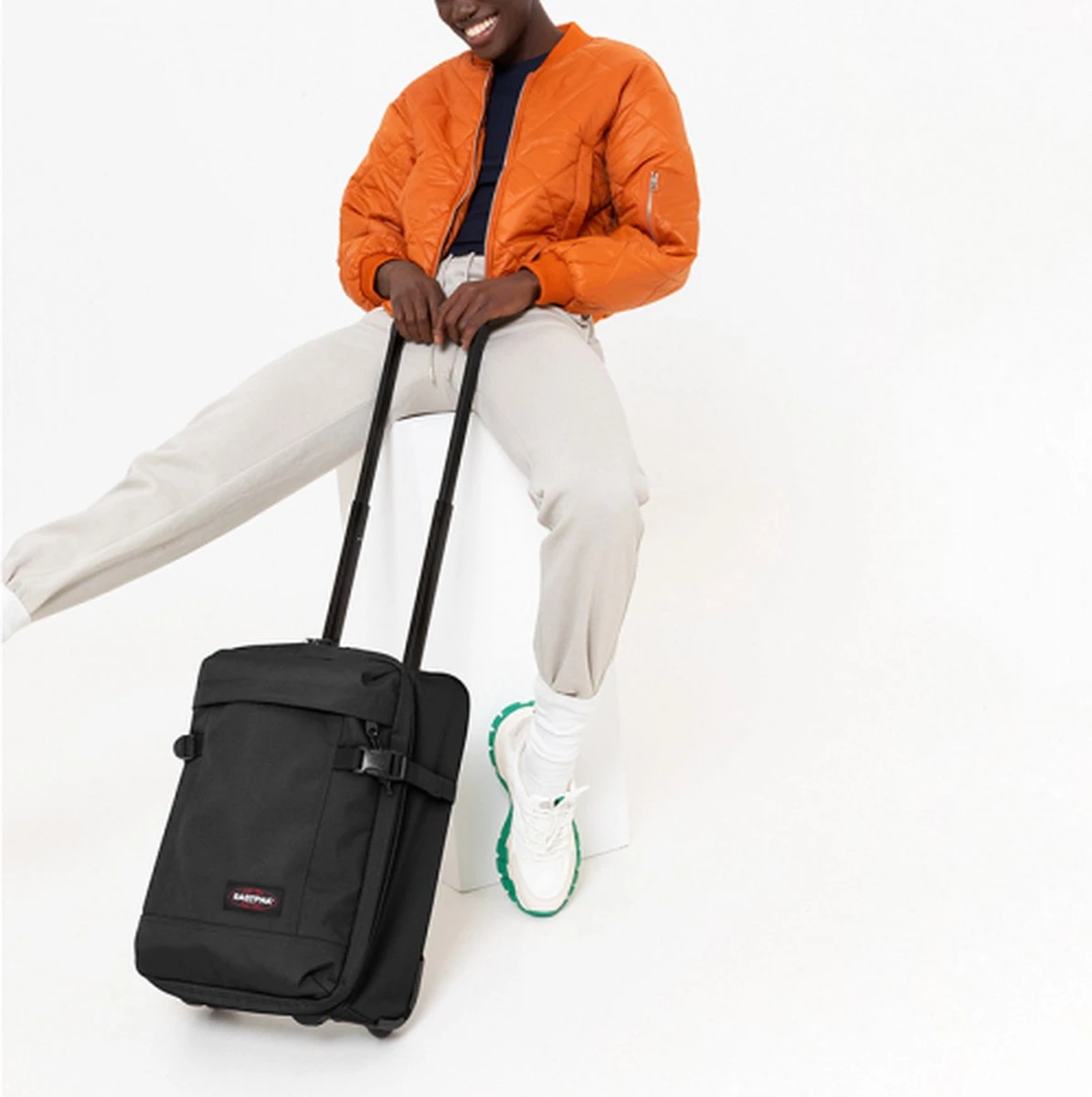 Eastpak TRANVERZ XXS Reiskoffer, Handbagage (45 X 32 X 20 Cm) - Black 11 Eastpak TRANVERZ XXS Reiskoffer, Handbagage (45 X 32 X 20 Cm) - Black - Afbeelding 9