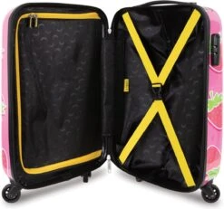 BHPPY - Sweet Strawberry - Handbagage (55 Cm) -Bagage Kortingen Winkel 1200x1123 2