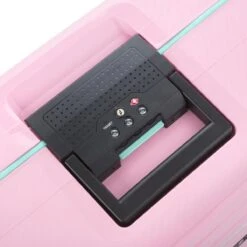 CarryOn Steward TSA Reiskoffer - 65cm Trolley Met Kliksloten - Dubbele Wielen - Roze 23 CarryOn Steward TSA Reiskoffer - 65cm Trolley Met Kliksloten - Dubbele Wielen - Roze -Bagage Kortingen Winkel 1200x1200 1529