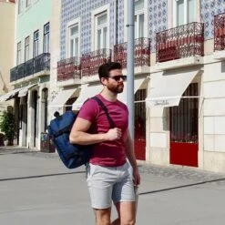 CabinMax Metz Reistas – Handbagage 20L – Rugzak – Schooltas - 40x25x20 Cm – Compact Backpack – Lichtgewicht – Oxide Rood 29 CabinMax Metz Reistas – Handbagage 20L – Rugzak – Schooltas - 40x25x20 Cm – Compact Backpack – Lichtgewicht – Oxide Rood -Bagage Kortingen Winkel 1200x1200 1960