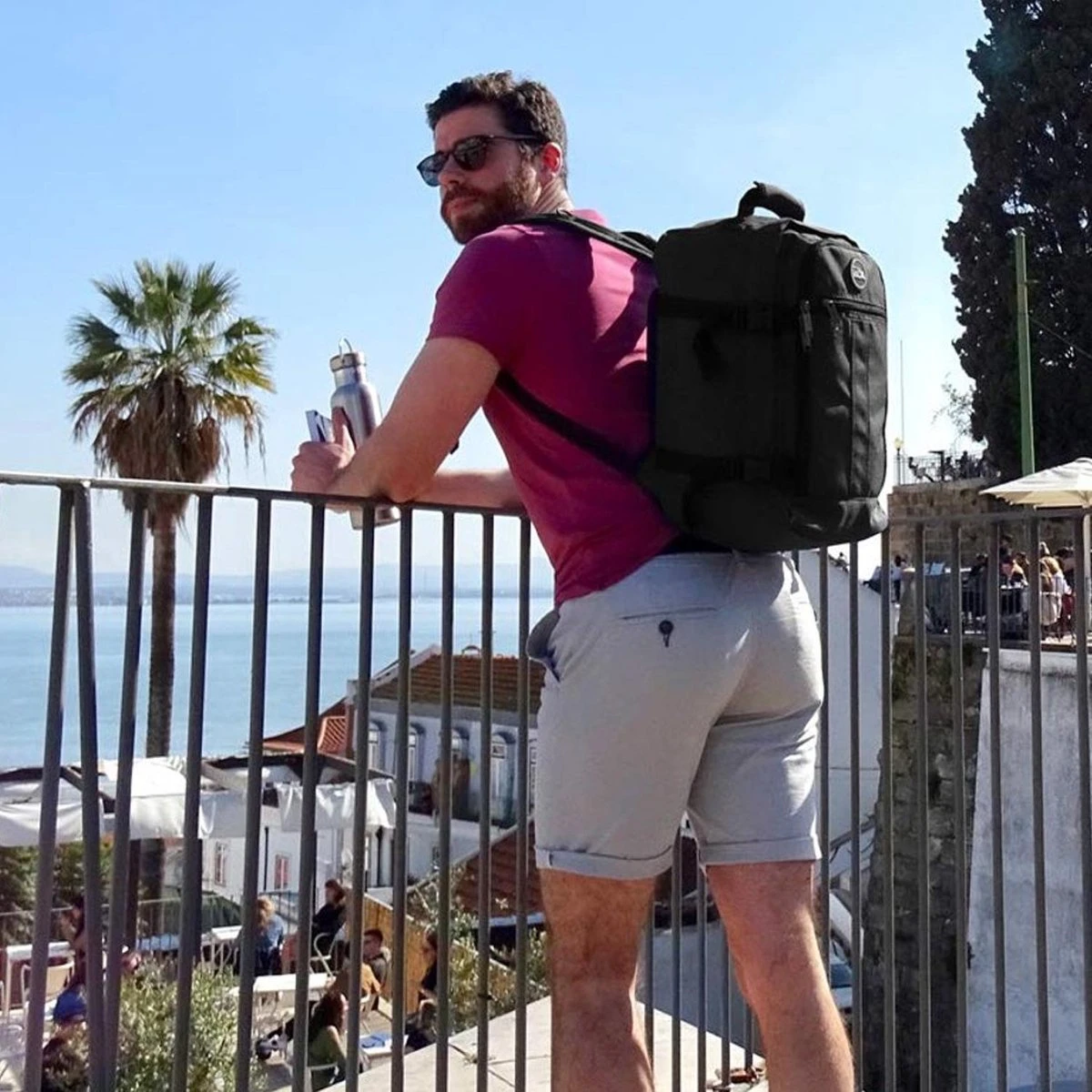 CabinMax Metz Reistas – Handbagage 20L – Rugzak – Schooltas - 40x25x20 Cm – Compact Backpack – Lichtgewicht – Zwart 4 CabinMax Metz Reistas – Handbagage 20L – Rugzak – Schooltas - 40x25x20 Cm – Compact Backpack – Lichtgewicht – Zwart - Afbeelding 2