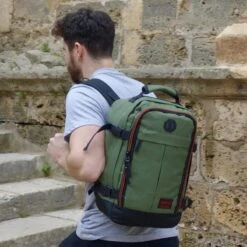 CabinMax Metz Reistas – Handbagage 20L – Rugzak – Schooltas - 40x25x20 Cm – Compact Backpack – Lichtgewicht – Zwart 33 CabinMax Metz Reistas – Handbagage 20L – Rugzak – Schooltas - 40x25x20 Cm – Compact Backpack – Lichtgewicht – Zwart -Bagage Kortingen Winkel 1200x1200 2180