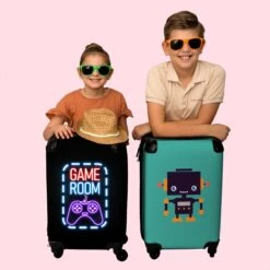 NoBoringSuitcases.com® Koffer - Trolley Op Wieltjes - Neon - Game Room - Tekst - Controller - Zwart - Reiskoffer - Past Binnen 55x40x20 Cm En 55x35x25 Cm - Koffertje - Trolley Handbagage 16 NoBoringSuitcases.com® Koffer - Trolley Op Wieltjes - Neon - Game Room - Tekst - Controller - Zwart - Reiskoffer - Past Binnen 55x40x20 Cm En 55x35x25 Cm - Koffertje - Trolley Handbagage -Bagage Kortingen Winkel 1200x1200 238