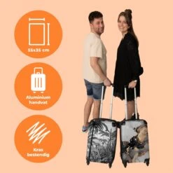 NoBoringSuitcases.com® Koffer - Jungle - Palmboom - Vintage - Zwart Wit - Past Binnen 55x40x20 Cm En 55x35x25 Cm - Handbagage - Trolley - Fotokoffer - Cabin Size - Print -Bagage Kortingen Winkel 1200x1200 455