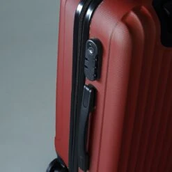 Handbagage Koffer 55cm Rood 4 Wielen Trolley Met Pin Slot -Bagage Kortingen Winkel 1200x1200 622