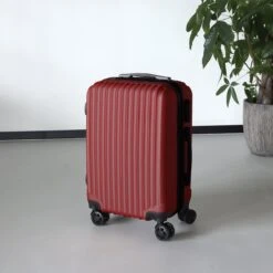 Handbagage Koffer 55cm Rood 4 Wielen Trolley Met Pin Slot -Bagage Kortingen Winkel 1200x1200 625