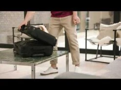 Eastpak TRANZSHELL M Reiskoffer (67 X 42 X 4 Cm) - Black -Bagage Kortingen Winkel 1200x900 4