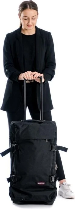 Eastpak TRANVERZ M Reiskoffer (67 X 35.5 X 30 Cm) - Black 39 Eastpak TRANVERZ M Reiskoffer (67 X 35.5 X 30 Cm) - Black -Bagage Kortingen Winkel 429x1200 2
