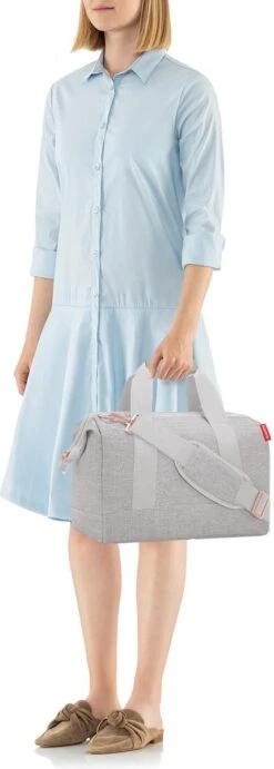 Reisenthel Allrounder M Reistas Sporttas - 18L - Twist Sky Rose Grijs -Bagage Kortingen Winkel 429x1200 7
