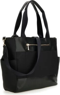 Guess Reistas / Weekendtas - 32 X 44 X 7 Cm - 10 Liter - Eco Gemma - Zwart -Bagage Kortingen Winkel 758x1200 7