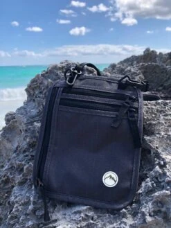 Groene Berg Nektasje - Reistas - Paspoorthouder Met RFID Blokkering - Reisportemonnee - Grijs -Bagage Kortingen Winkel 900x1200 54